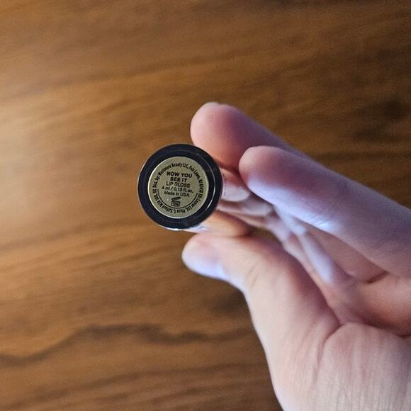 Westmore Beauty Lip Gloss Now You See It ~ Barbiecore Pink ~Ph - Picture 4 of 6